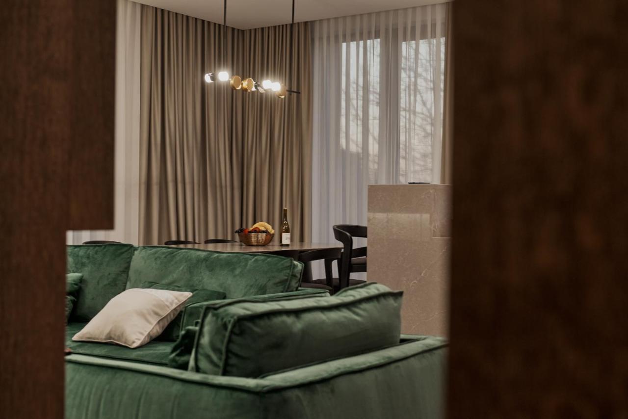 Kostjukowski Apartments Avalon Lviv Eksteriør billede